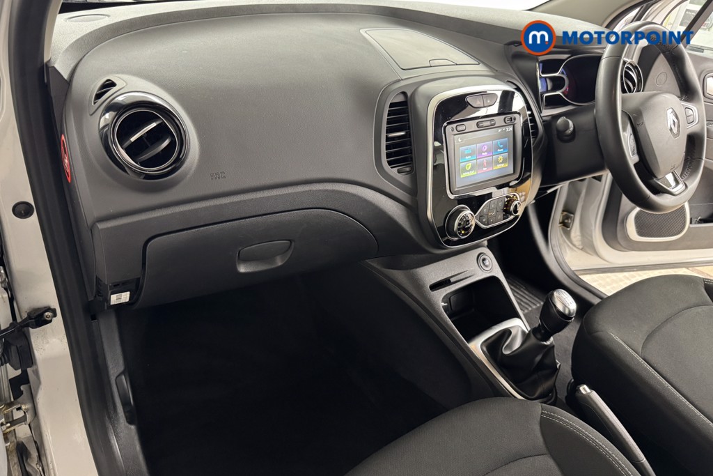 Renault Captur Iconic Manual Diesel SUV - Stock Number (1550336) - 8th supplementary image