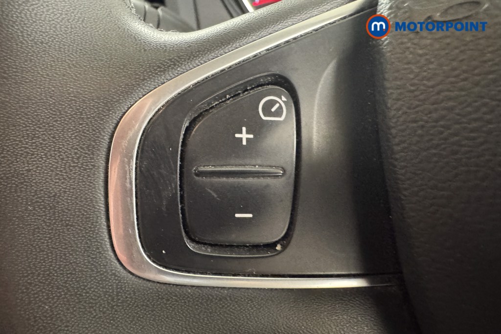Renault Captur Iconic Manual Diesel SUV - Stock Number (1550336) - 13th supplementary image