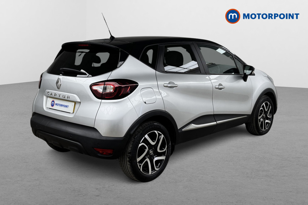 Renault Captur Iconic Manual Diesel SUV - Stock Number (1550336) - Drivers side rear corner