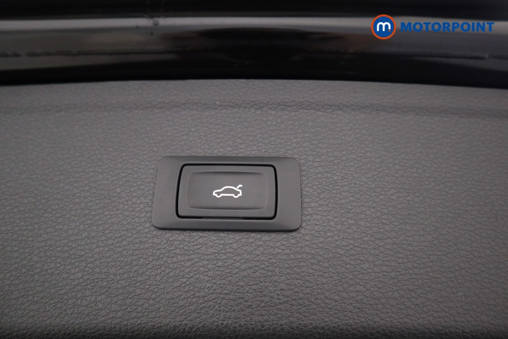 Audi Q5 S Line Automatic Diesel SUV - Stock Number (1550385) - 17th supplementary image