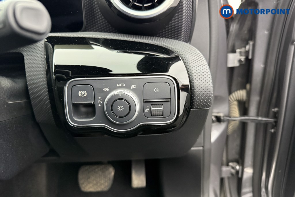 Mercedes-Benz A Class Sport Automatic Petrol Hatchback - Stock Number (1550578) - 14th supplementary image