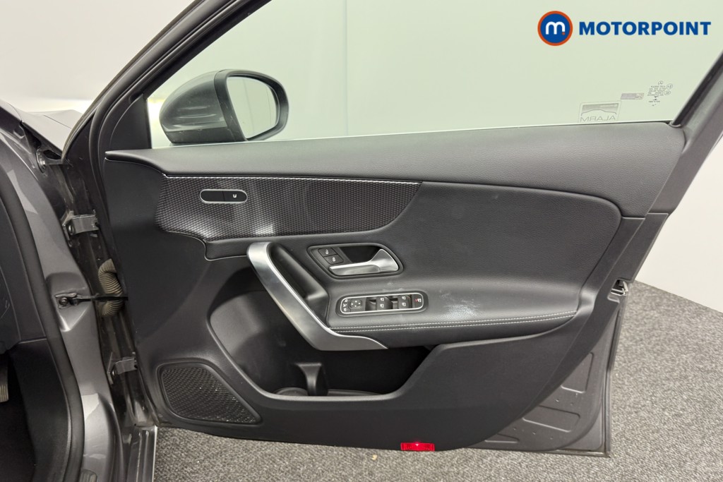 Mercedes-Benz A Class Sport Automatic Petrol Hatchback - Stock Number (1550578) - 17th supplementary image