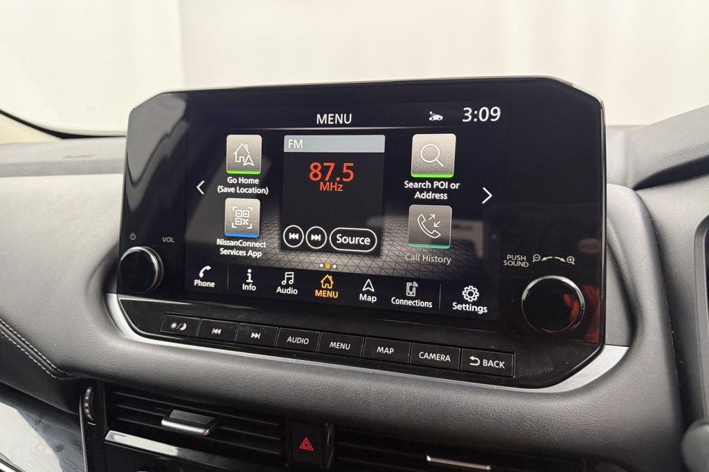 Nissan Qashqai N-Connecta Automatic Petrol SUV - Stock Number (1550579) - 8th supplementary image