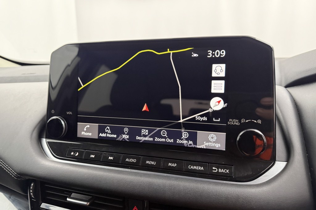 Nissan Qashqai N-Connecta Automatic Petrol SUV - Stock Number (1550579) - 9th supplementary image