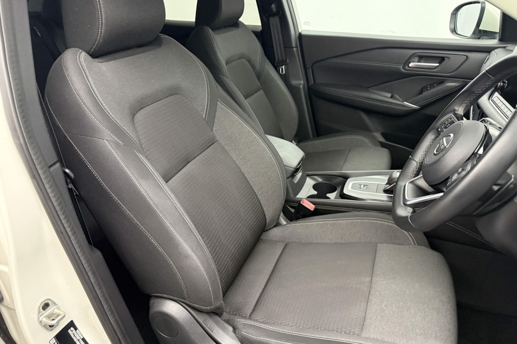 Nissan Qashqai N-Connecta Automatic Petrol SUV - Stock Number (1550579) - 17th supplementary image