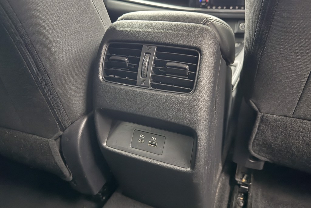 Nissan Qashqai N-Connecta Automatic Petrol SUV - Stock Number (1550579) - 20th supplementary image