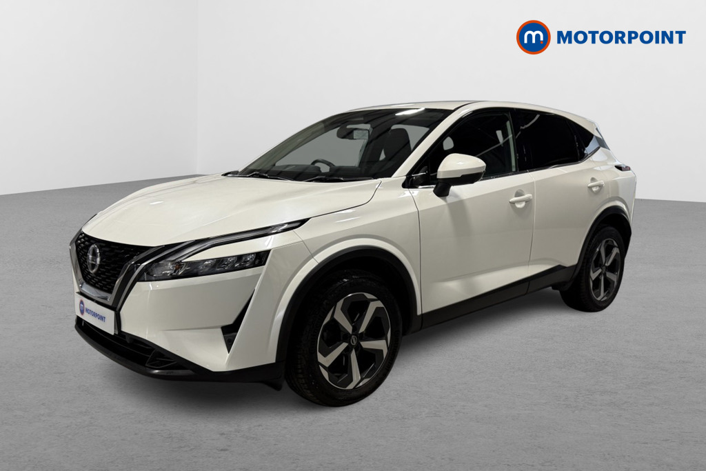 Nissan Qashqai N-Connecta Automatic Petrol SUV - Stock Number (1550579) - Passenger side front corner
