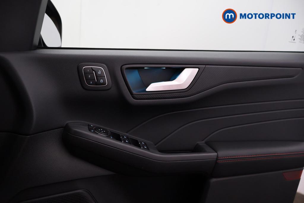 Ford Kuga St-Line X Automatic Petrol Plug-In Hybrid SUV - Stock Number (1551187) - 8th supplementary image