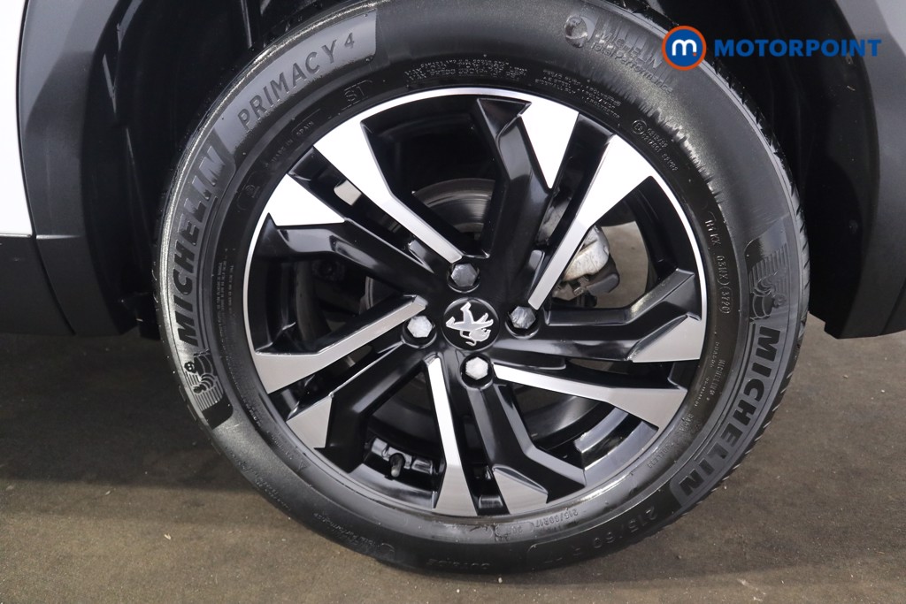 Peugeot 2008 Allure Premium Manual Petrol SUV - Stock Number (1551228) - 16th supplementary image