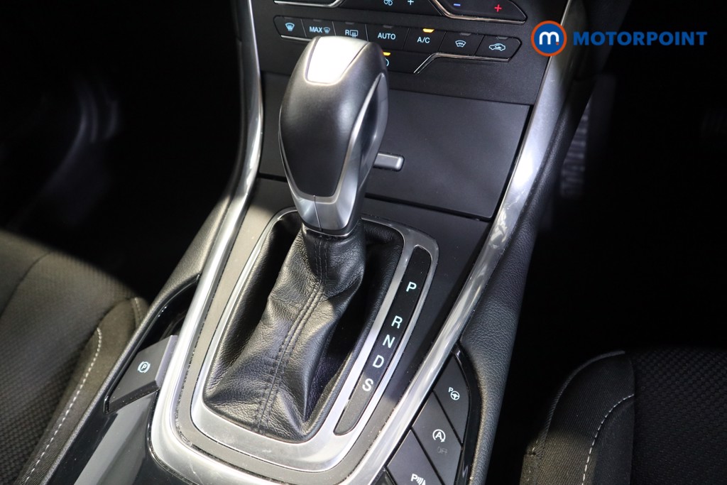 Ford S-Max Titanium Automatic Diesel People Carrier - Stock Number (1551341) - 8th supplementary image