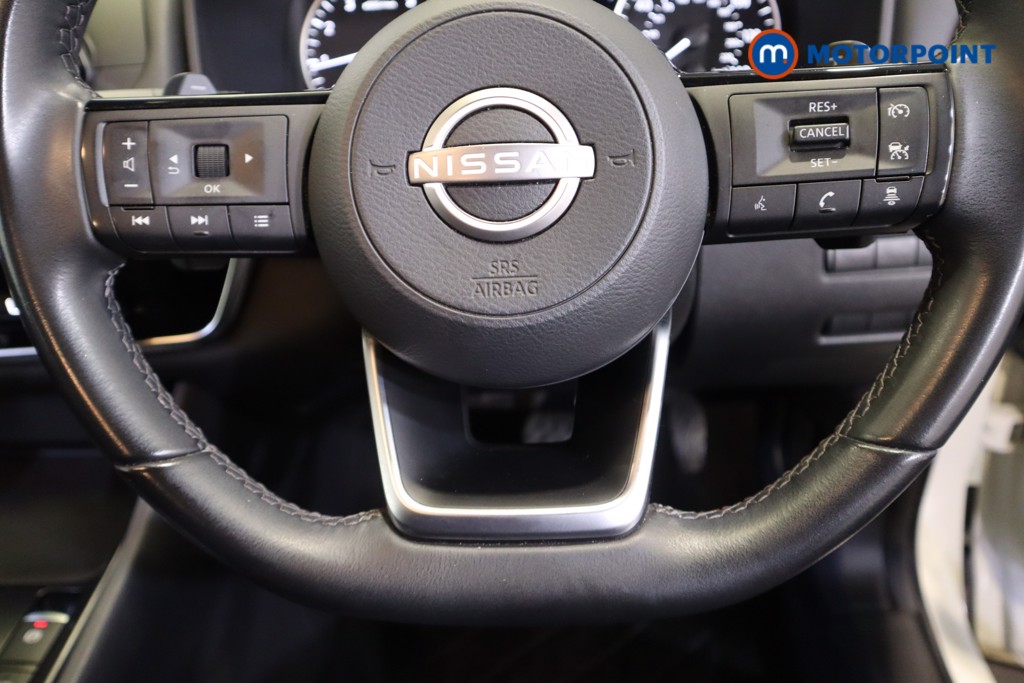 Nissan Qashqai Acenta Premium Automatic Petrol SUV - Stock Number (1551412) - 4th supplementary image