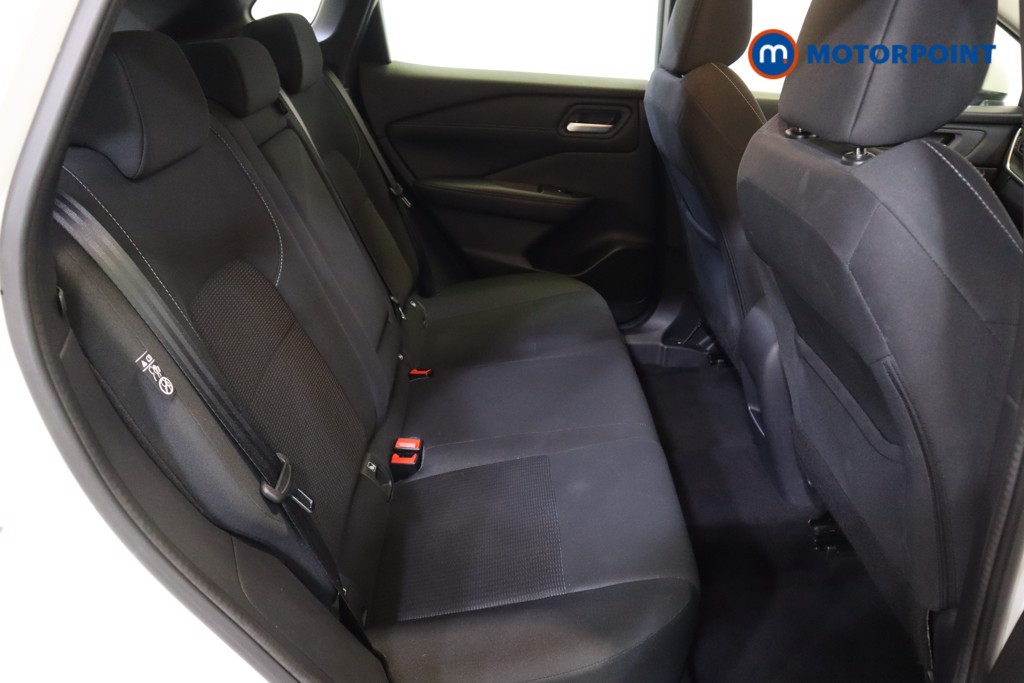 Nissan Qashqai Acenta Premium Automatic Petrol SUV - Stock Number (1551412) - 7th supplementary image