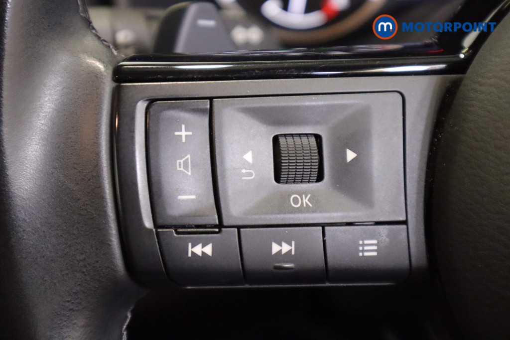 Nissan Qashqai Acenta Premium Automatic Petrol SUV - Stock Number (1551412) - 15th supplementary image