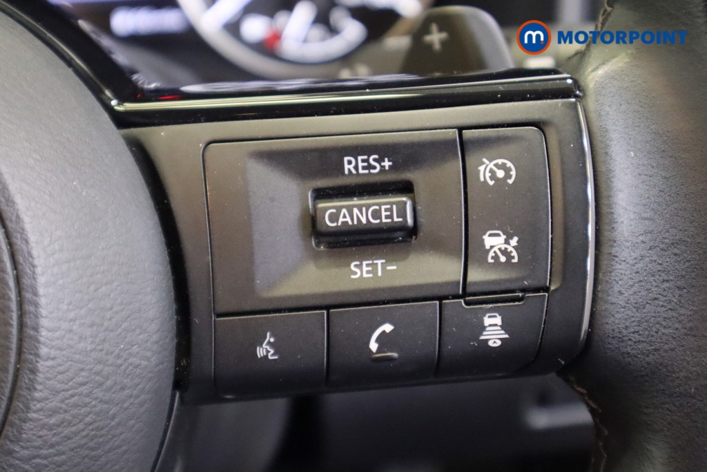 Nissan Qashqai Acenta Premium Automatic Petrol SUV - Stock Number (1551412) - 16th supplementary image