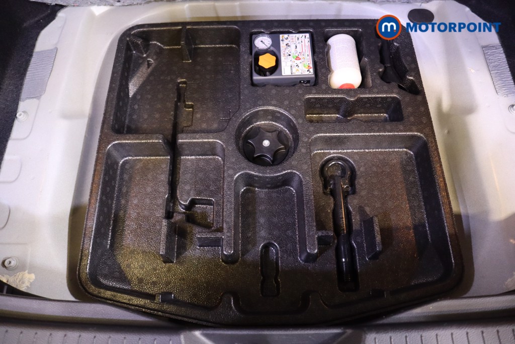 Nissan Qashqai Acenta Premium Automatic Petrol SUV - Stock Number (1551412) - 26th supplementary image
