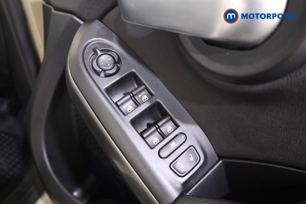 Fiat 500X City Cross Manual Petrol SUV - Stock Number (1551534) - 10th supplementary image