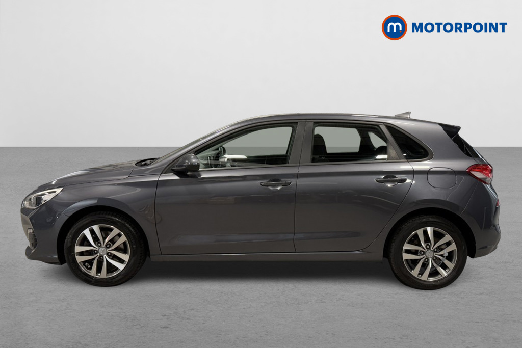 Hyundai I30 Se Nav Manual Diesel Hatchback - Stock Number (1551904) - Passenger side