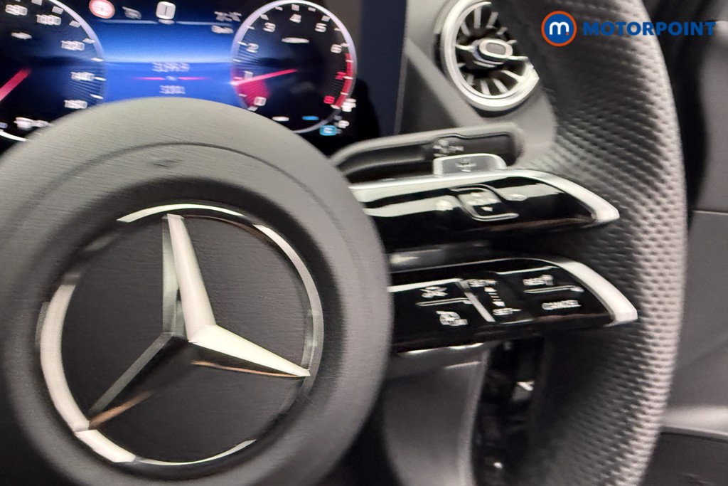 Mercedes-Benz GLA Amg Line Automatic Petrol SUV - Stock Number (1552030) - 13th supplementary image