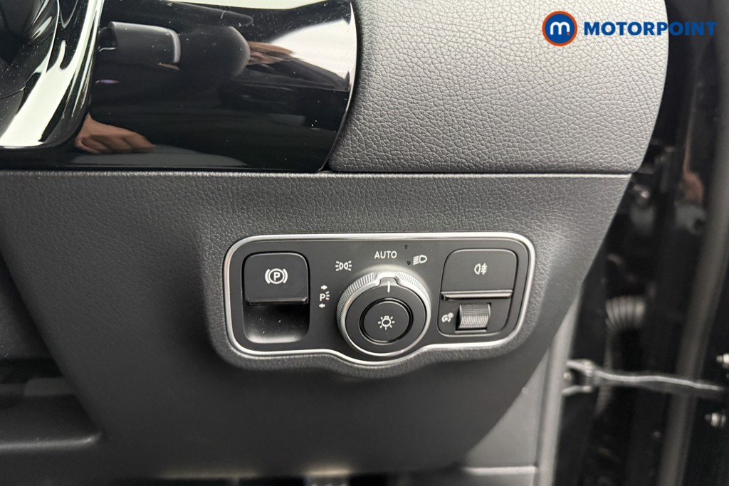 Mercedes-Benz GLA Amg Line Automatic Petrol SUV - Stock Number (1552030) - 14th supplementary image