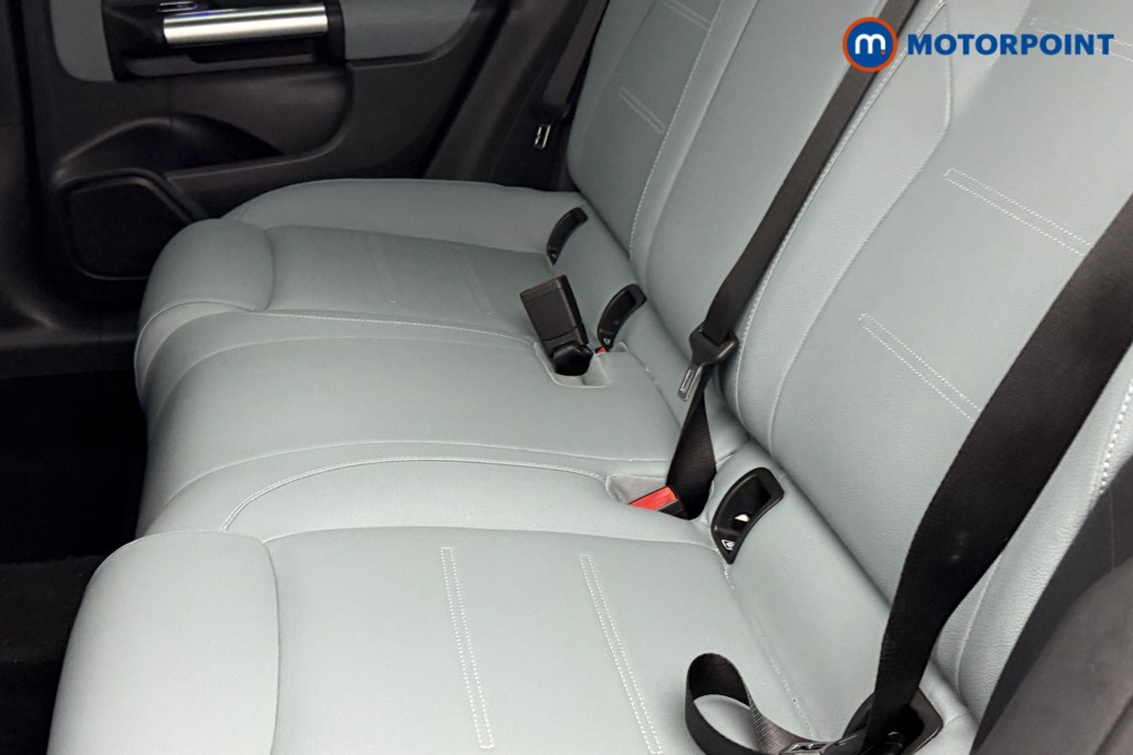 Mercedes-Benz GLA Amg Line Automatic Petrol SUV - Stock Number (1552030) - 24th supplementary image