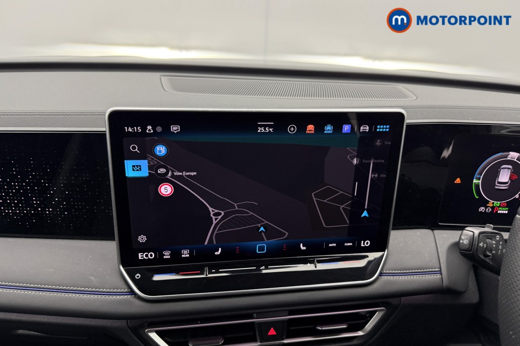 Volkswagen Tiguan R-Line Automatic Petrol Plug-In Hybrid SUV - Stock Number (1552037) - 2nd supplementary image