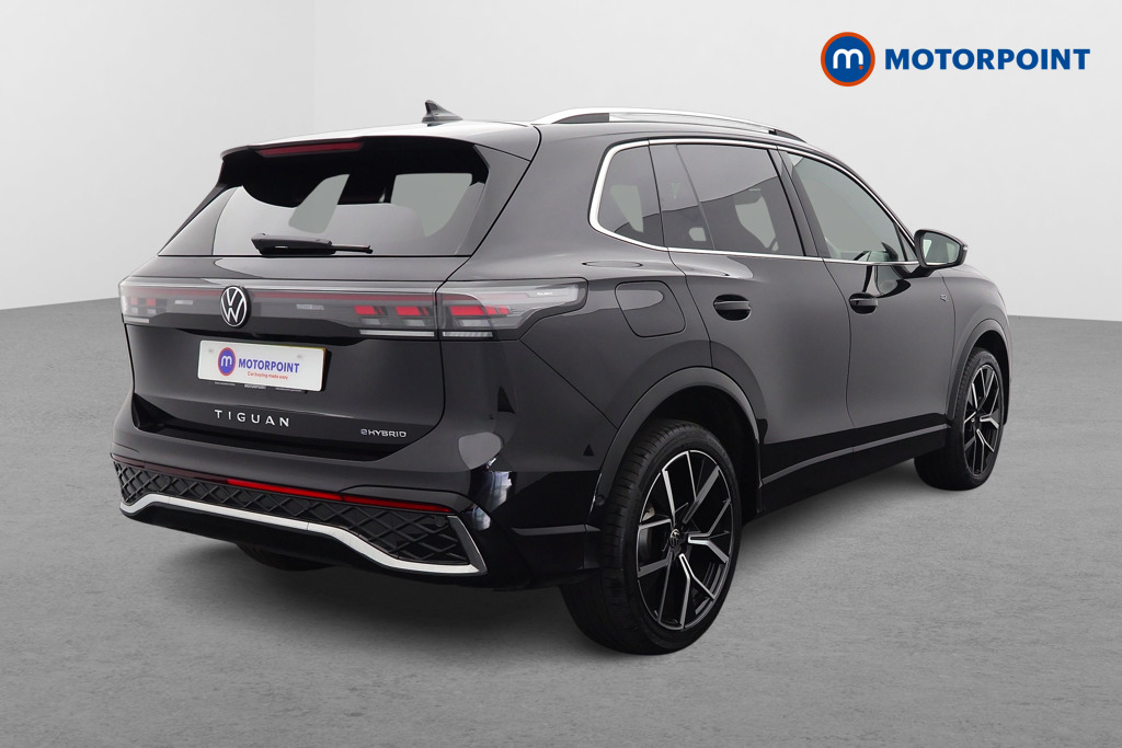 Volkswagen Tiguan R-Line Automatic Petrol Plug-In Hybrid SUV - Stock Number (1552037) - Drivers side rear corner