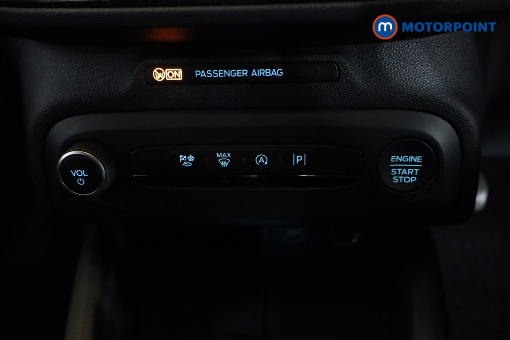 Ford Focus St-Line Manual Petrol Hatchback - Stock Number (1552113) - 8th supplementary image