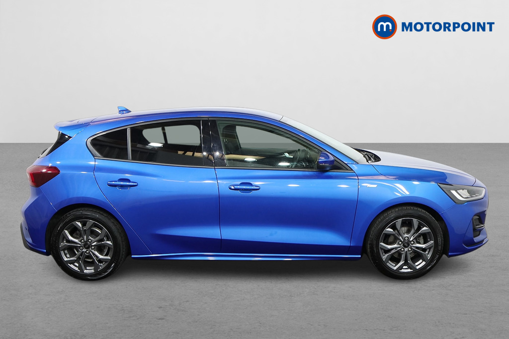 Ford Focus St-Line Manual Petrol Hatchback - Stock Number (1552113) - Drivers side