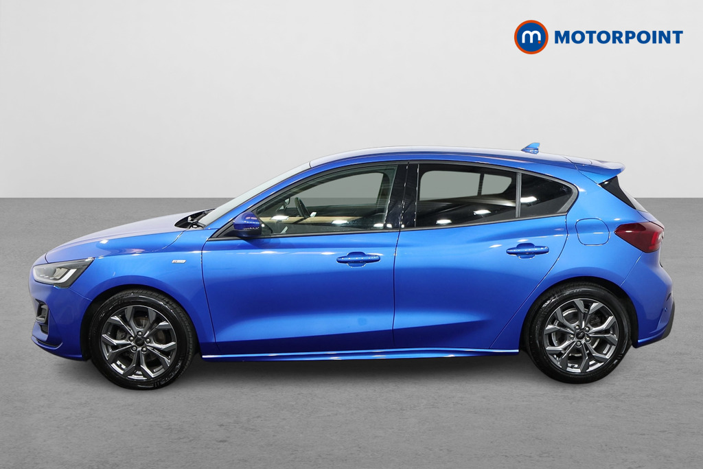 Ford Focus St-Line Manual Petrol Hatchback - Stock Number (1552113) - Passenger side