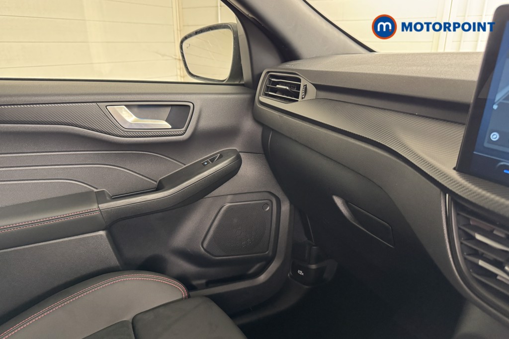 Ford Kuga St-Line Automatic Petrol Plug-In Hybrid SUV - Stock Number (1552122) - 12th supplementary image