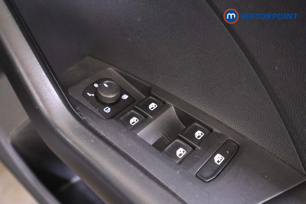 Volkswagen T-Cross SE Manual Petrol SUV - Stock Number (1552179) - 11th supplementary image