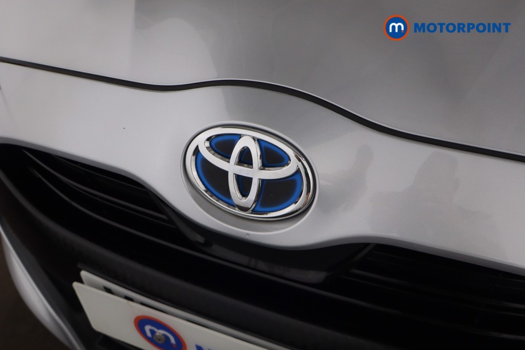 Toyota Yaris Design Automatic Petrol-Electric Hybrid Hatchback - Stock Number (1552374) - 23rd supplementary image