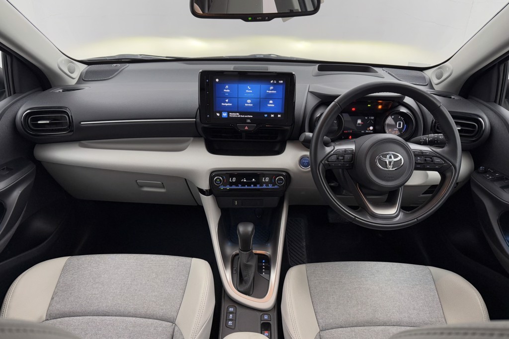 Toyota Yaris Excel Automatic Petrol-Electric Hybrid Hatchback - Stock Number (1552448) - 2nd supplementary image