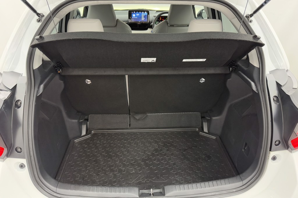 Toyota Yaris Excel Automatic Petrol-Electric Hybrid Hatchback - Stock Number (1552448) - 24th supplementary image