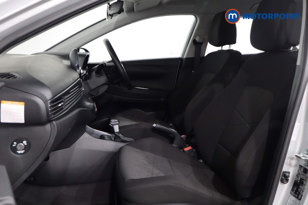 Hyundai Bayon Se Connect Automatic Petrol-Electric Hybrid SUV - Stock Number (1552603) - 4th supplementary image