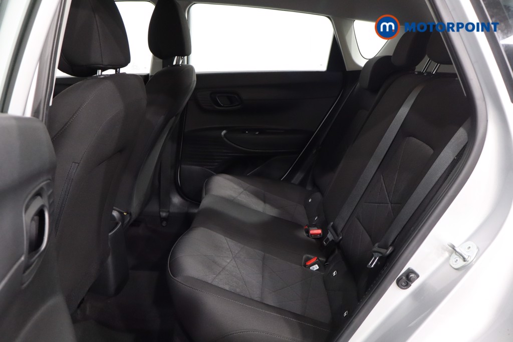 Hyundai Bayon Se Connect Automatic Petrol-Electric Hybrid SUV - Stock Number (1552603) - 5th supplementary image