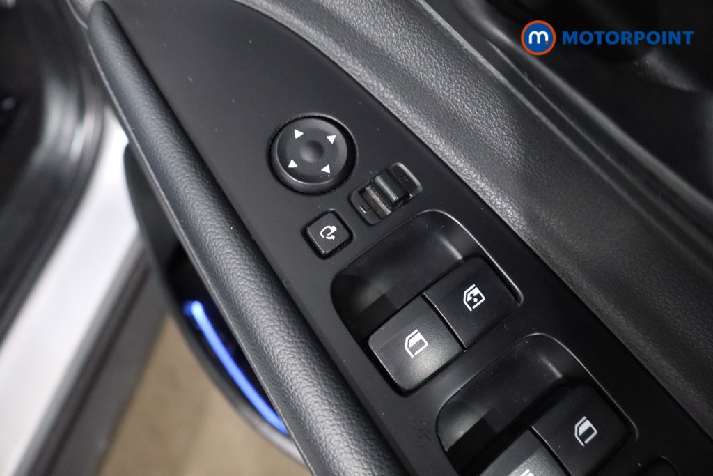 Hyundai Bayon Se Connect Automatic Petrol-Electric Hybrid SUV - Stock Number (1552603) - 21st supplementary image