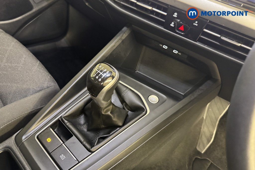 Volkswagen Golf Life Manual Petrol Hatchback - Stock Number (1552639) - 11th supplementary image
