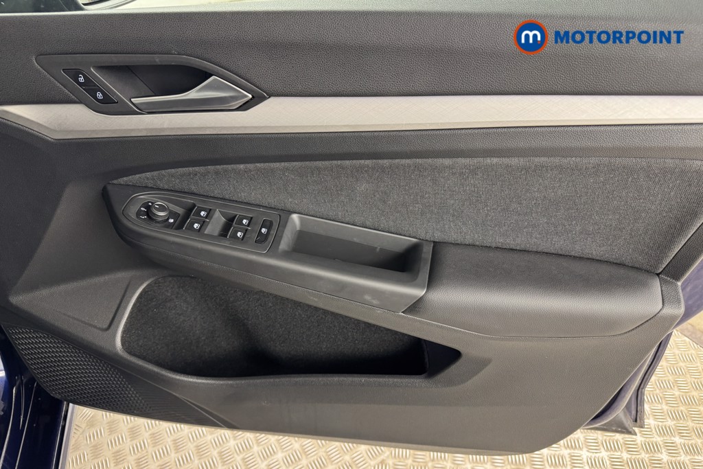 Volkswagen Golf Life Manual Petrol Hatchback - Stock Number (1552639) - 15th supplementary image