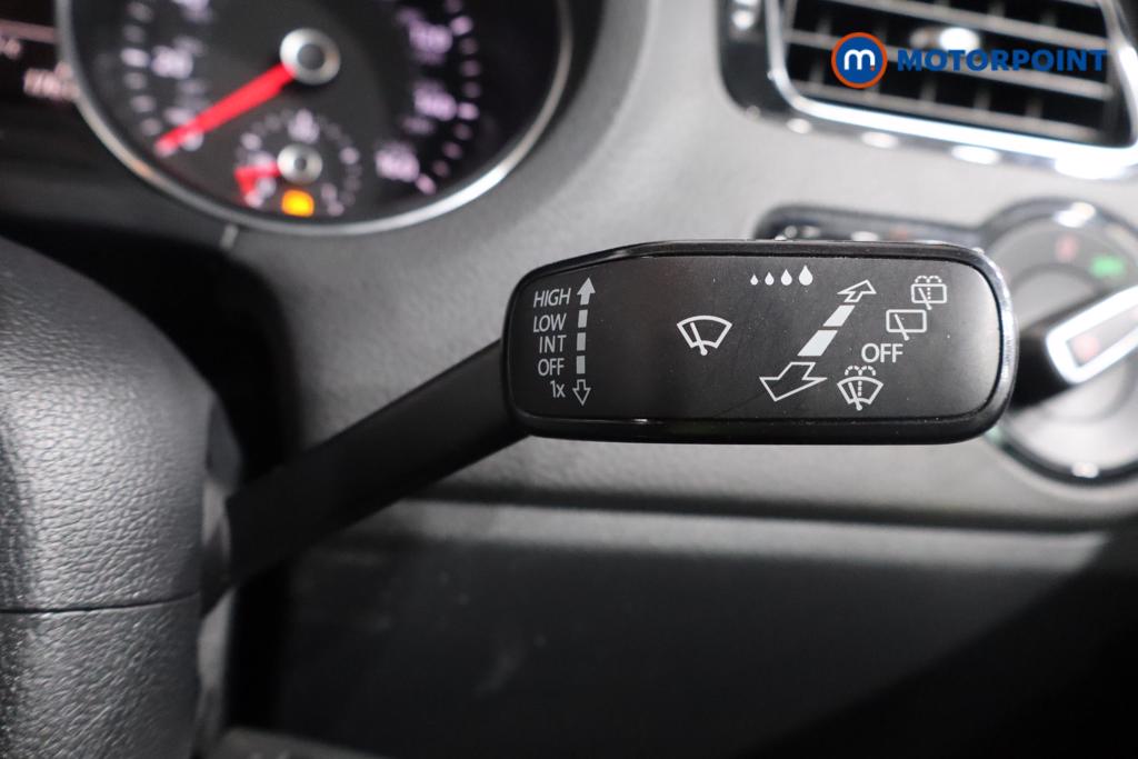Volkswagen Polo R-Line Manual Petrol Hatchback - Stock Number (1552668) - 10th supplementary image