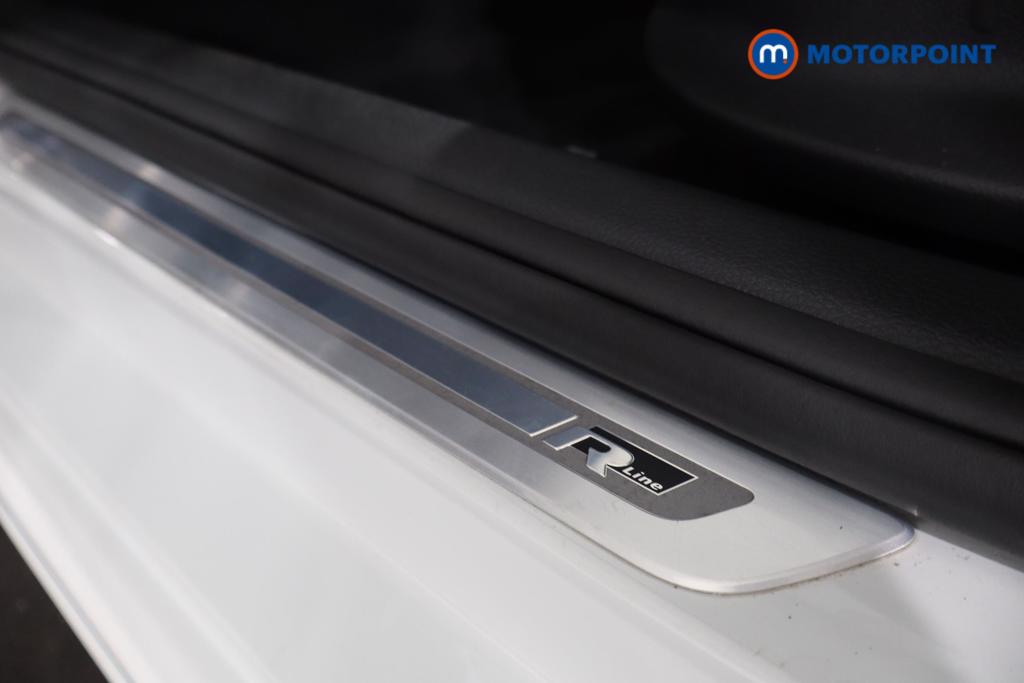 Volkswagen Polo R-Line Manual Petrol Hatchback - Stock Number (1552668) - 25th supplementary image