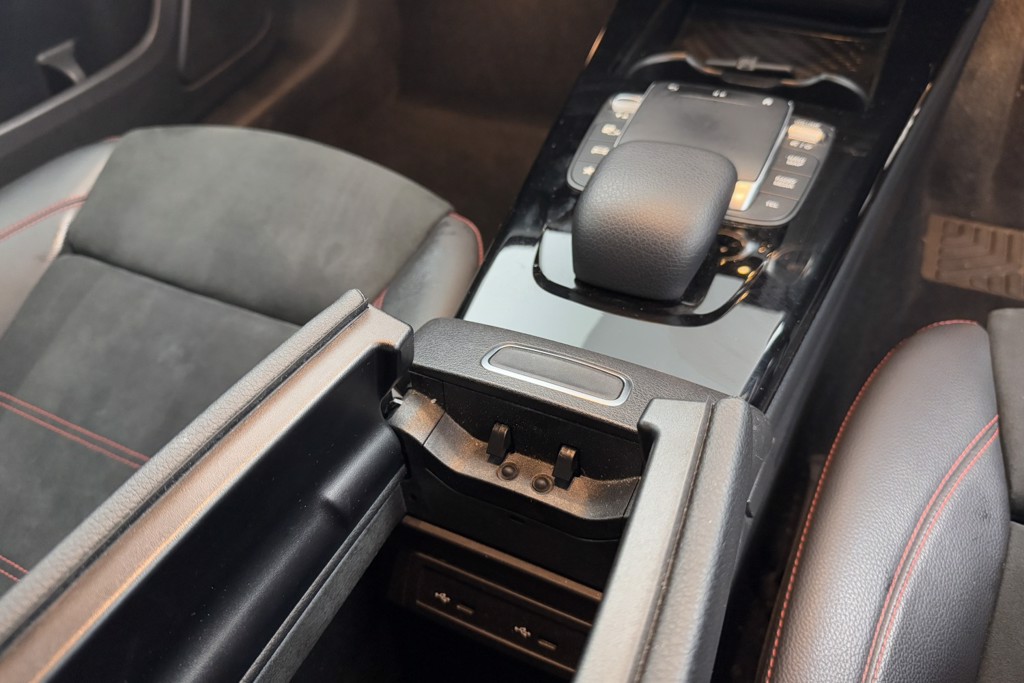 Mercedes-Benz A Class Amg Line Automatic Petrol Plug-In Hybrid Saloon - Stock Number (1552918) - 18th supplementary image