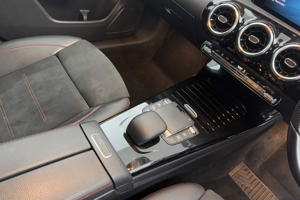 Mercedes-Benz A Class Amg Line Automatic Petrol Plug-In Hybrid Saloon - Stock Number (1552918) - 19th supplementary image