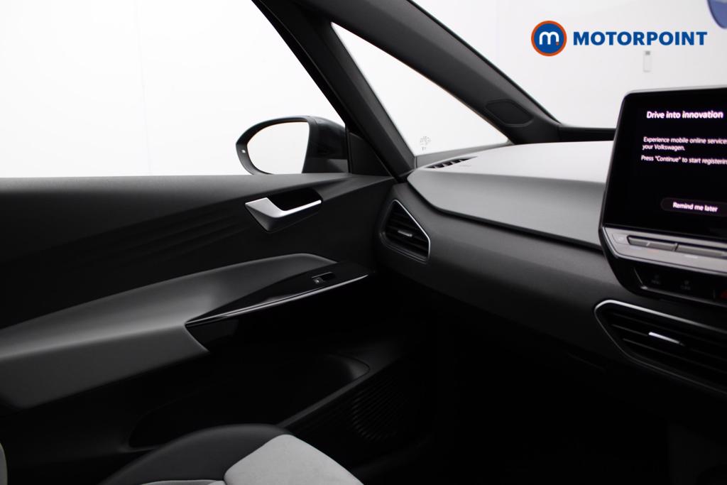 Volkswagen Id.3 Tour Pro S Automatic Electric Hatchback - Stock Number (1552933) - 9th supplementary image