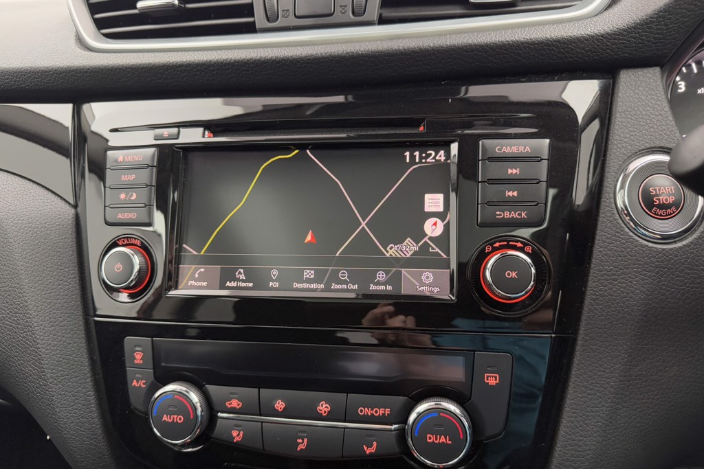 Nissan Qashqai N-Connecta Automatic Petrol SUV - Stock Number (1552986) - 8th supplementary image
