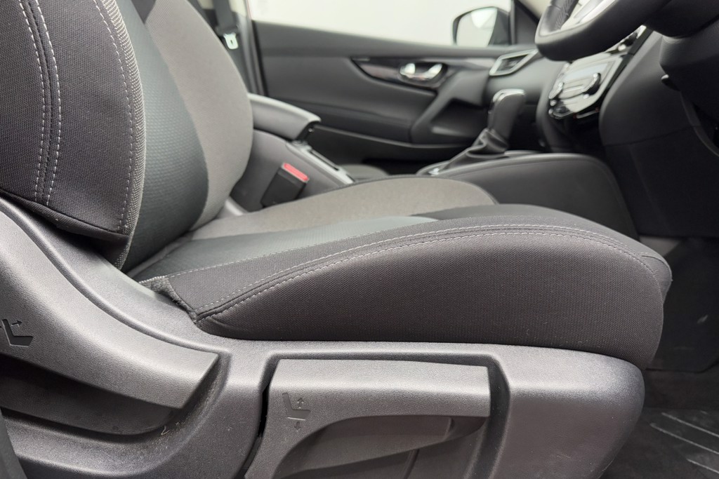 Nissan Qashqai N-Connecta Automatic Petrol SUV - Stock Number (1552986) - 18th supplementary image
