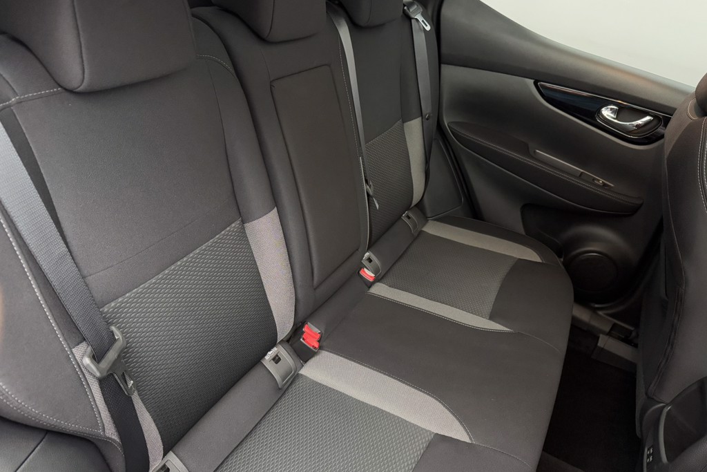 Nissan Qashqai N-Connecta Automatic Petrol SUV - Stock Number (1552986) - 24th supplementary image