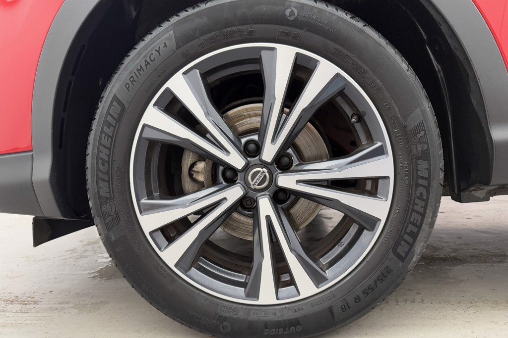 Nissan Qashqai N-Connecta Automatic Petrol SUV - Stock Number (1552986) - 32nd supplementary image