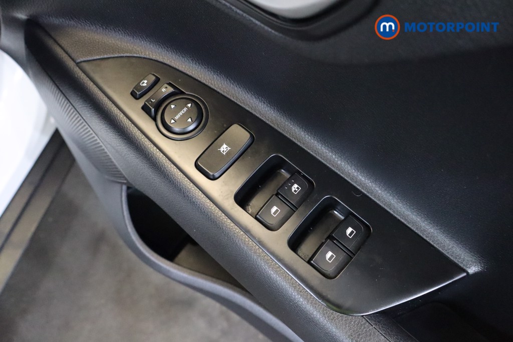 KIA Stonic 2 Manual Petrol SUV - Stock Number (1553067) - 14th supplementary image