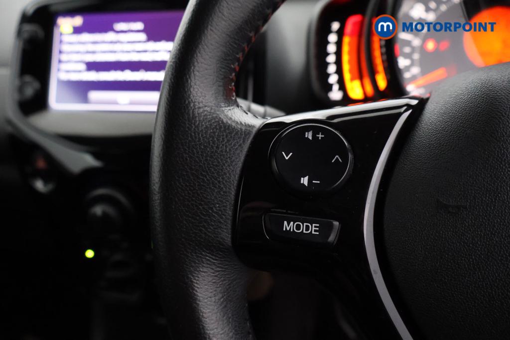Peugeot 108 Allure Manual Petrol Hatchback - Stock Number (1553552) - 3rd supplementary image